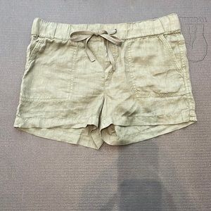 Caslon linen shorts. Size small. Barely worn
